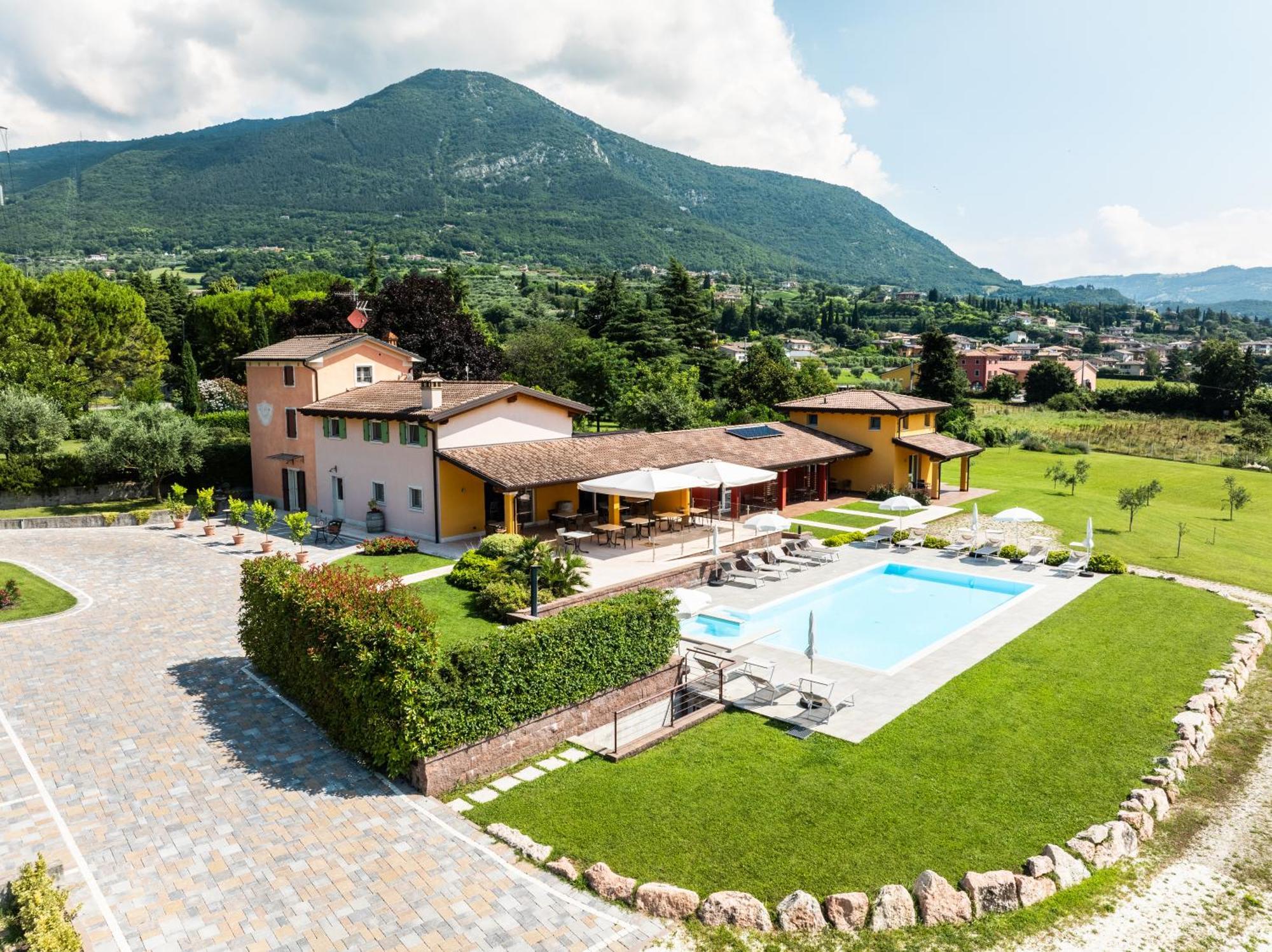 B&B Ca' Marognole Caprino Veronese Zewnętrze zdjęcie